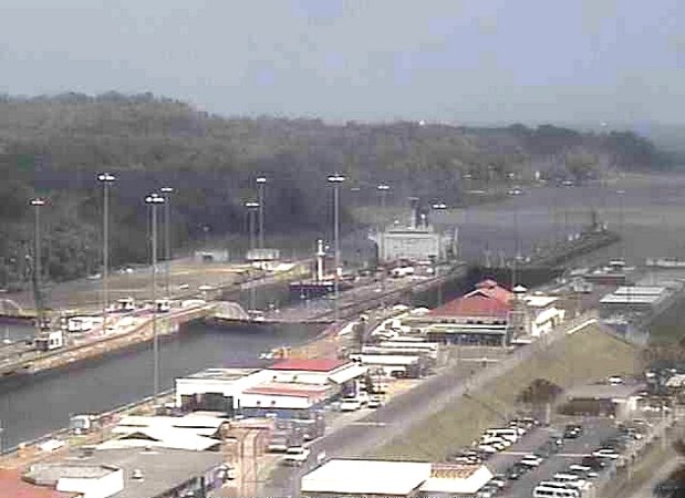 57- Vue de la webcam des ecluses de Gatun de jour 